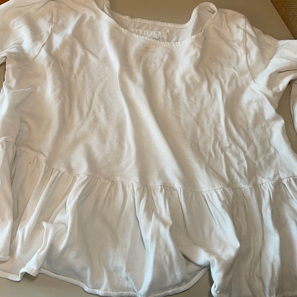 White long sleeve peplum top